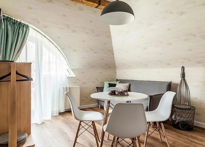 Harmonia Erkéllyel és Szaunaval *